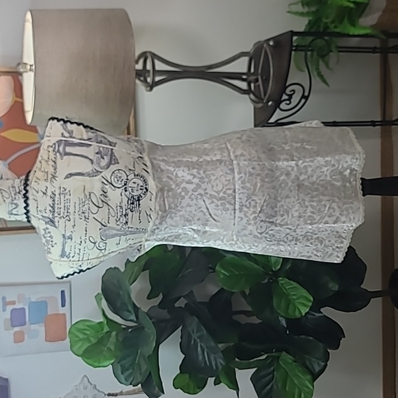 Wendy Ann 2 Piece Set Elegant Cream Floral Women's Robe With Nightgown - Picture 11 of 15